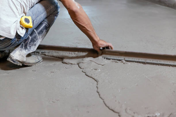 Best Concrete Sidewalk Installation in Hurlburt Field, FL